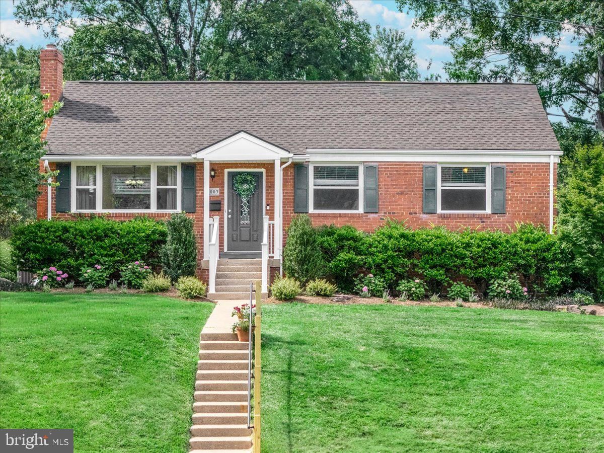 7003 TERRACE CT, ANNANDALE 22003, VA