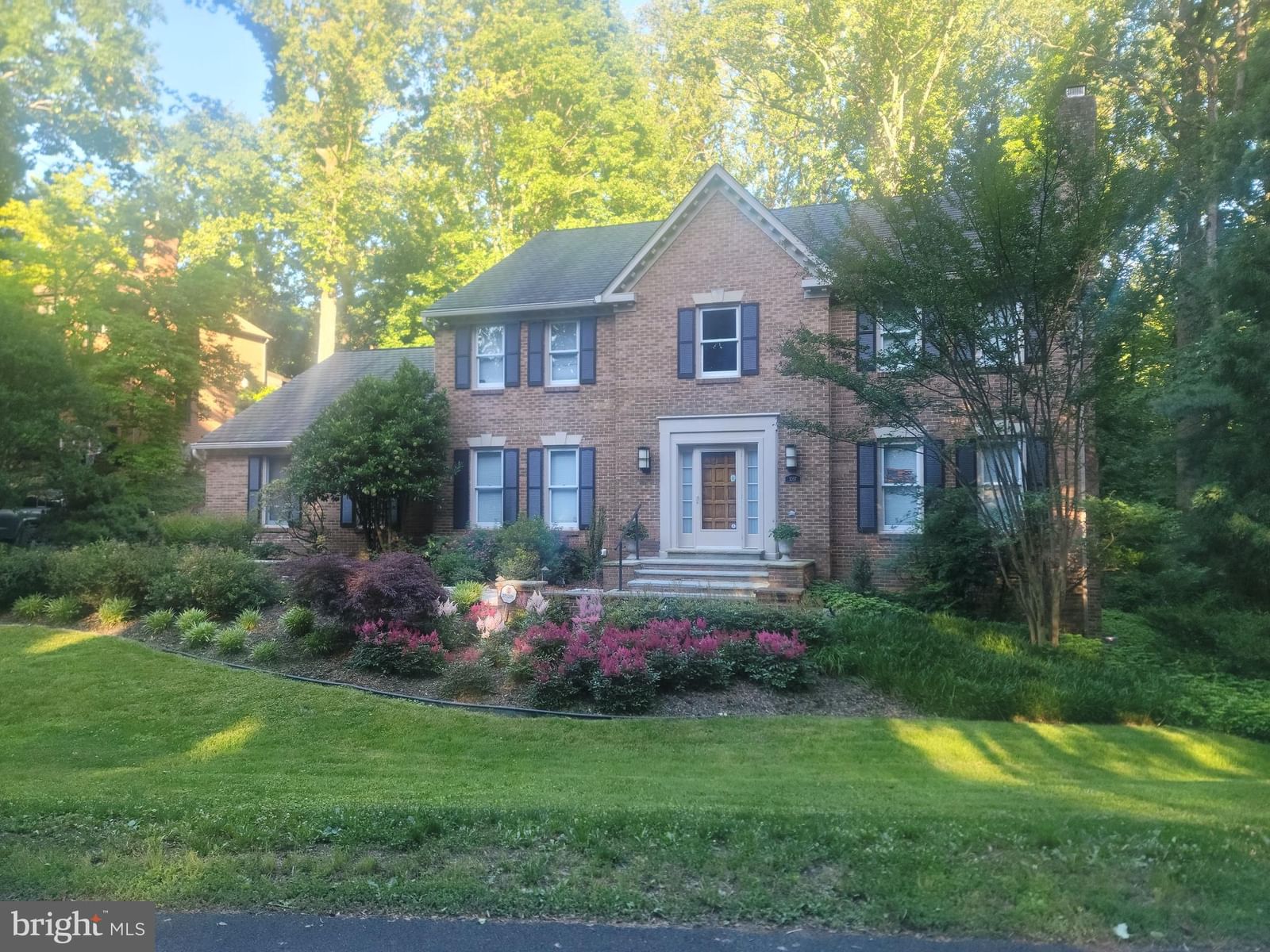 1097 OLD CEDAR RD, MCLEAN 22102, VA