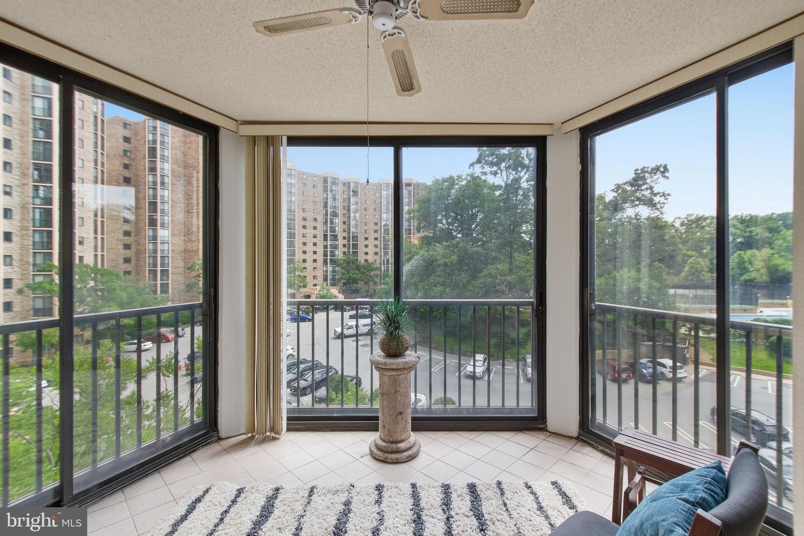 5903 MOUNT EAGLE DR, ALEXANDRIA 22303, VA