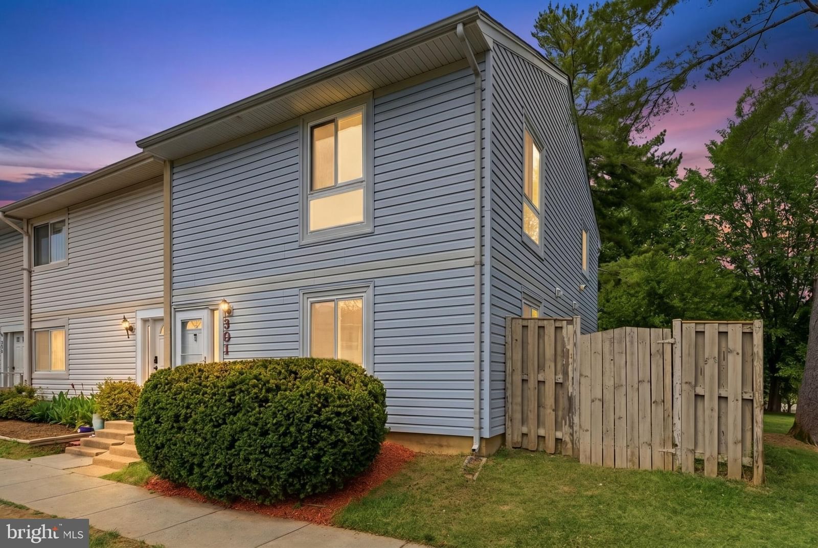 301 RENEAU WAY, HERNDON 20170, VA