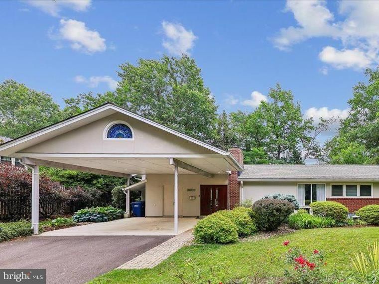 3609 PINETREE TER, FALLS CHURCH 22041, VA