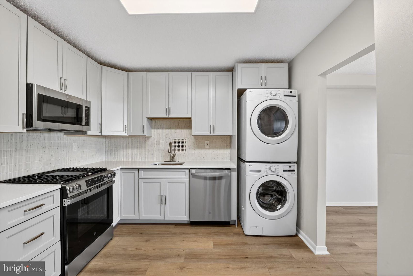 3705 S GEORGE MASON DRIVE #710S photograph