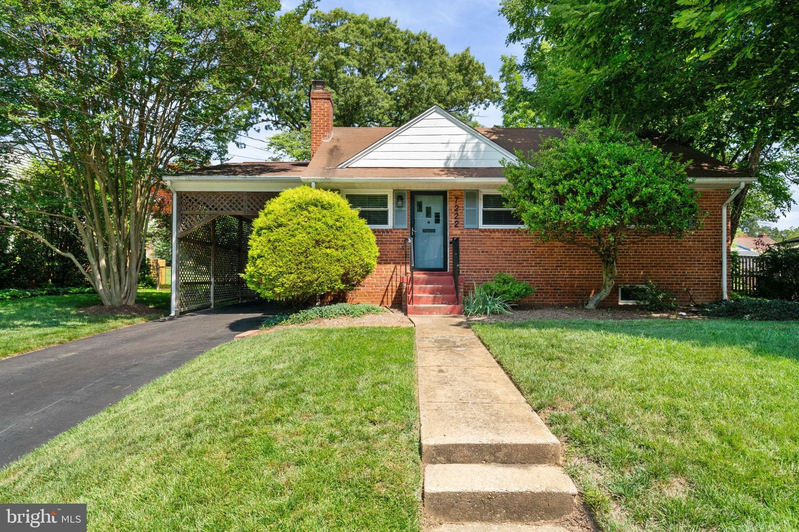 7222 WAYNE DR, ANNANDALE 22003, VA