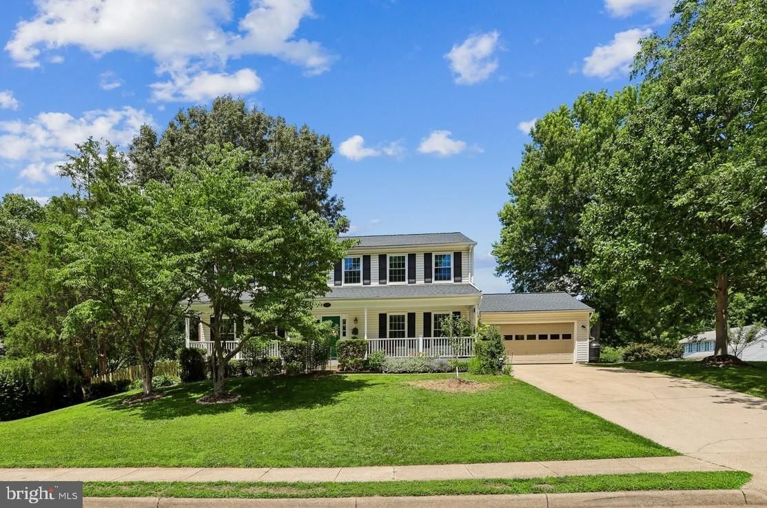 900 BARKER HILL RD, HERNDON 20170, VA