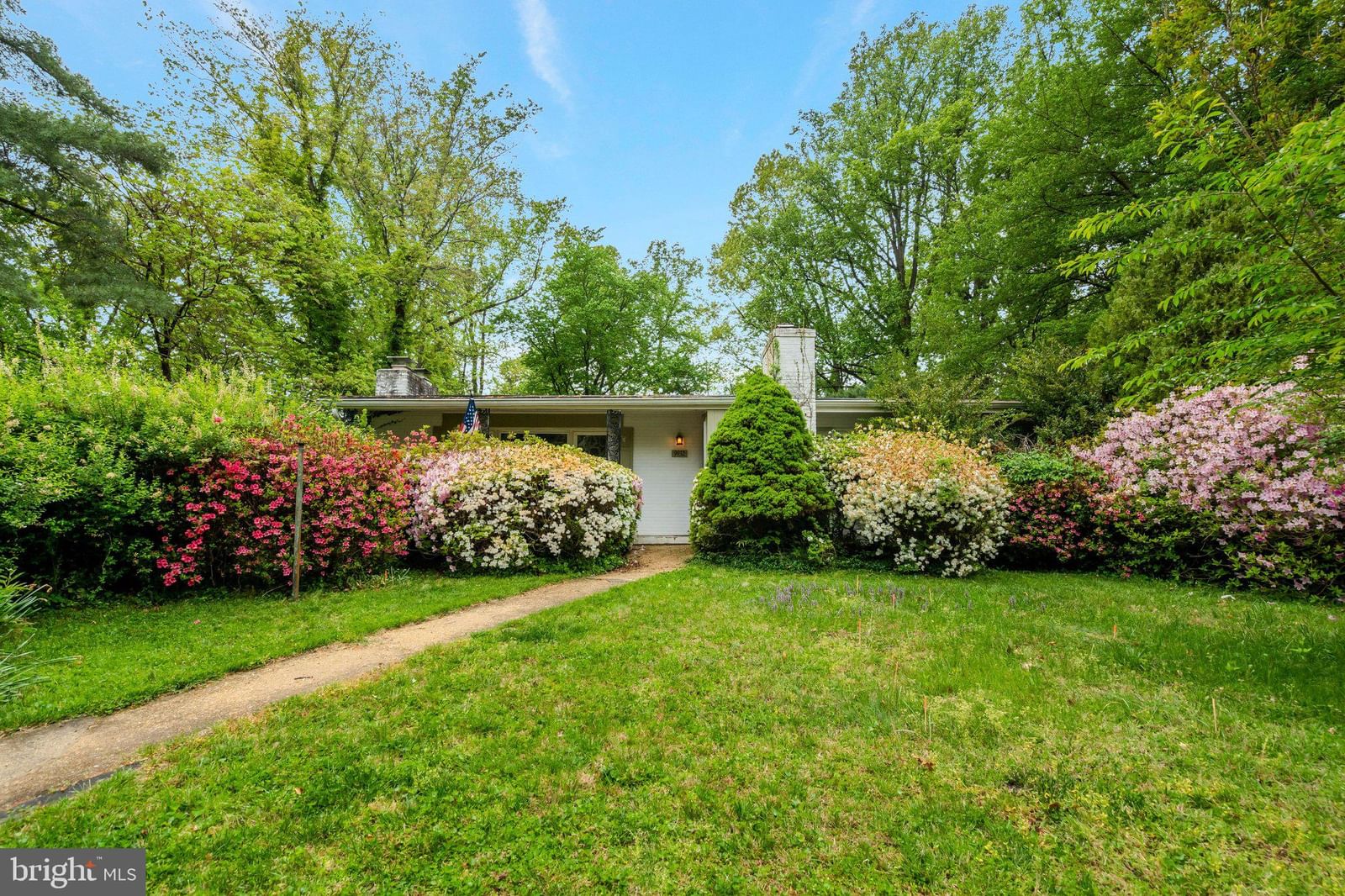 9932 FAIROAKS RD, VIENNA 22181, VA
