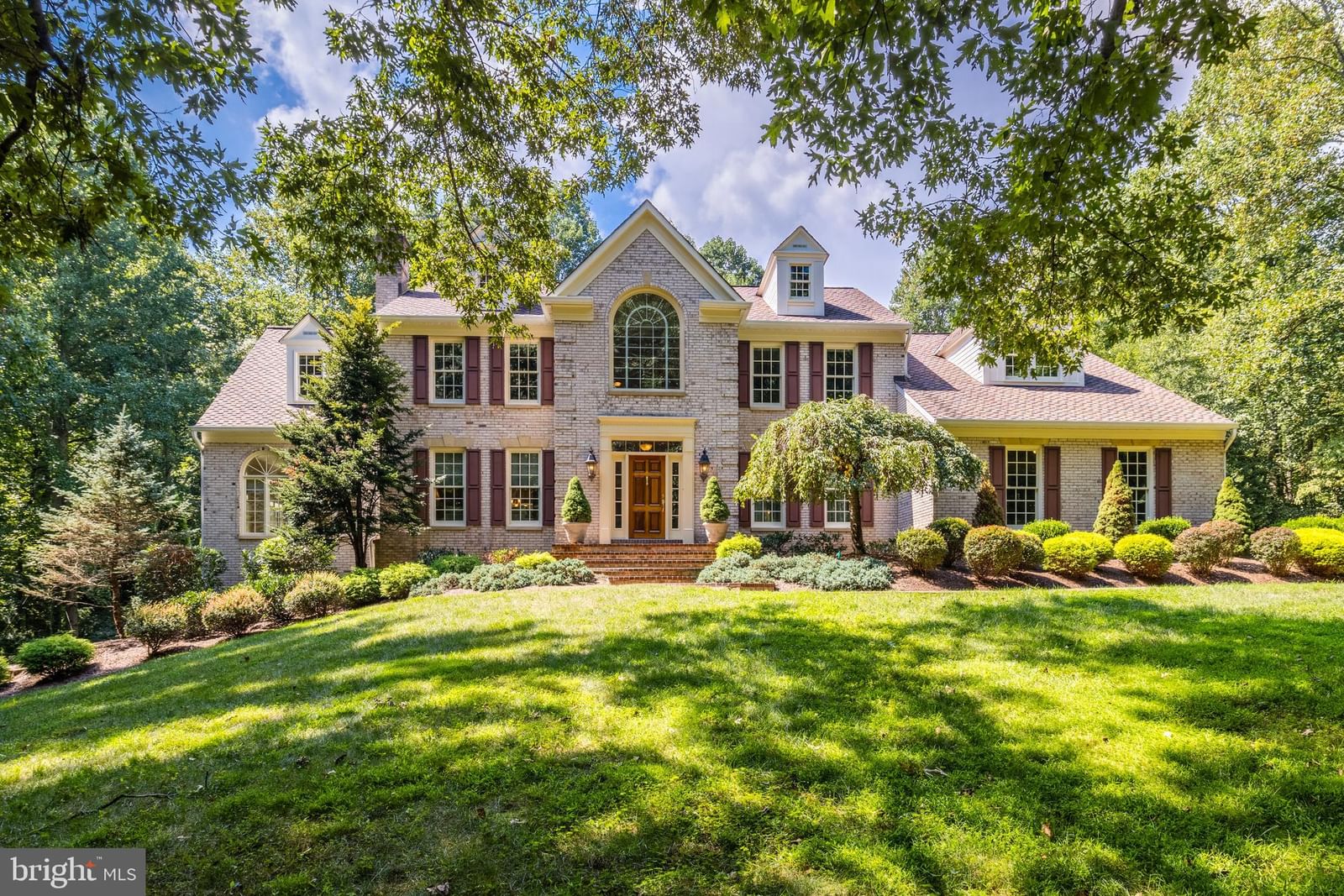 5501 W RIDGE VIEW DR, FAIRFAX 22030, VA