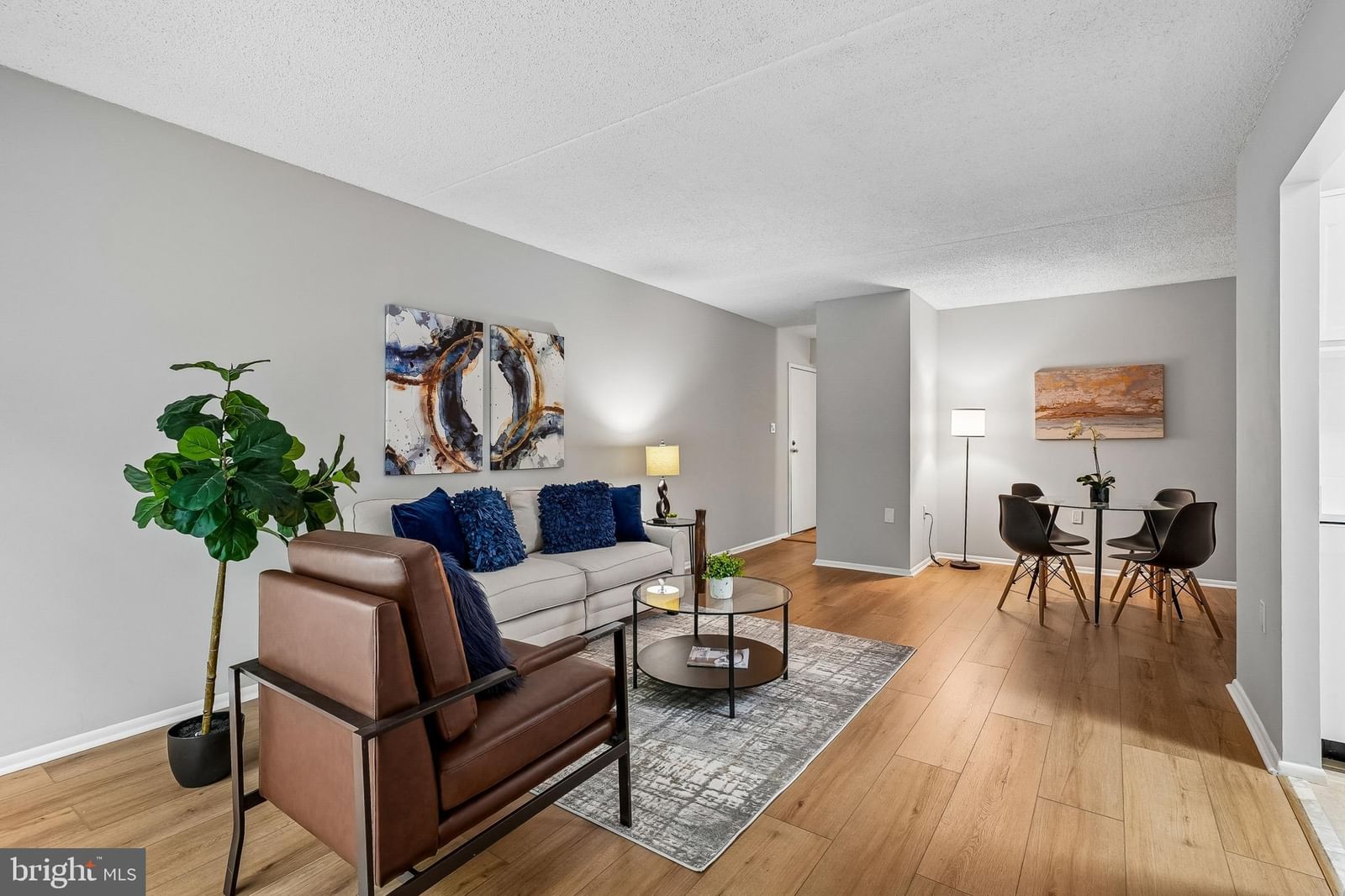 5758 VILLAGE GREEN DRIVE #D photograph