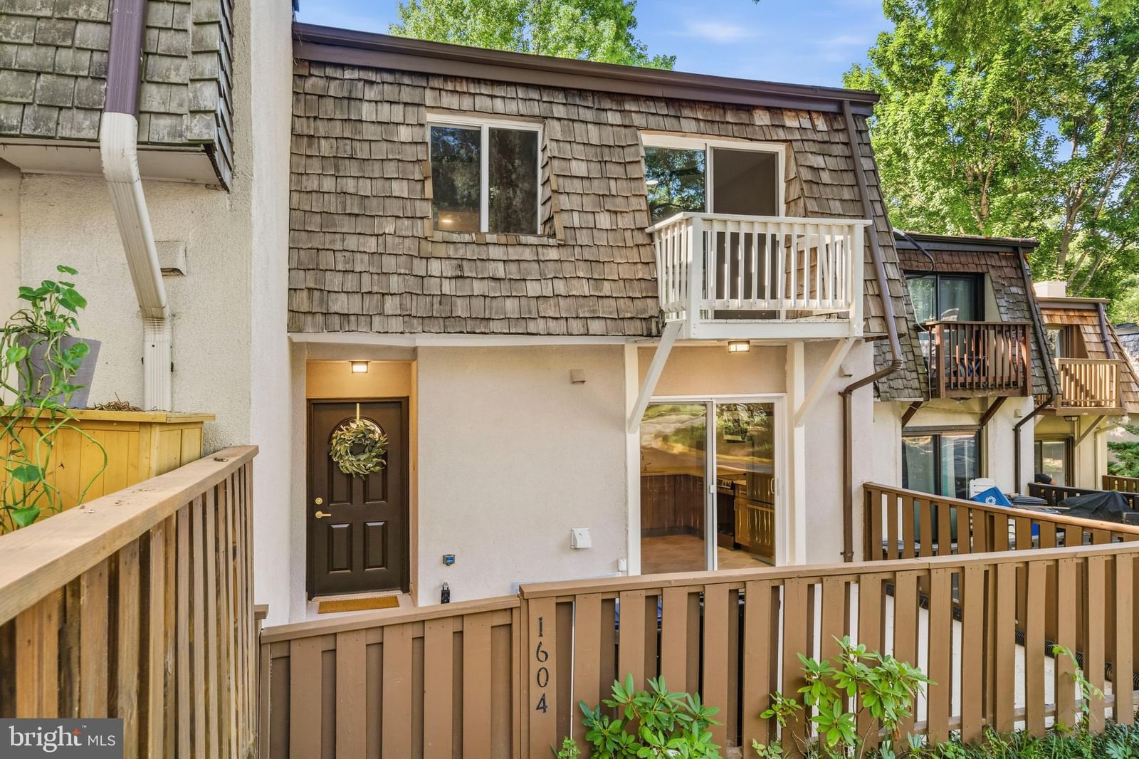 1604 VALENCIA WAY, RESTON 20190, VA