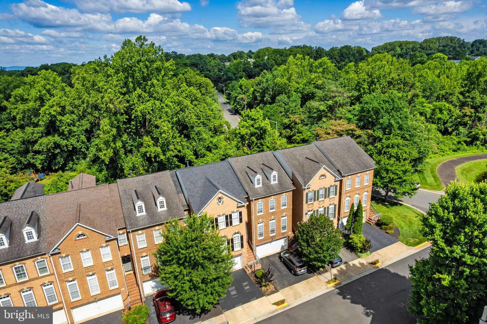 4076 WALNUT COVE CIR, FAIRFAX 22033, VA