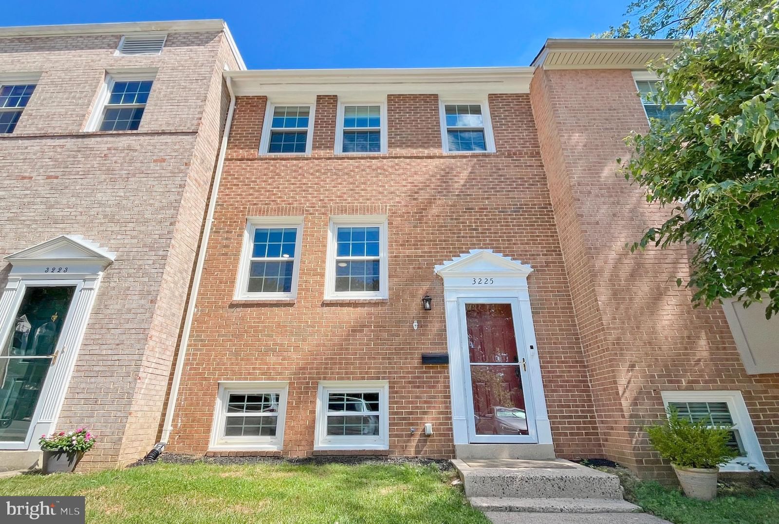 3225 VISCOUNT CT, ANNANDALE 22003, VA