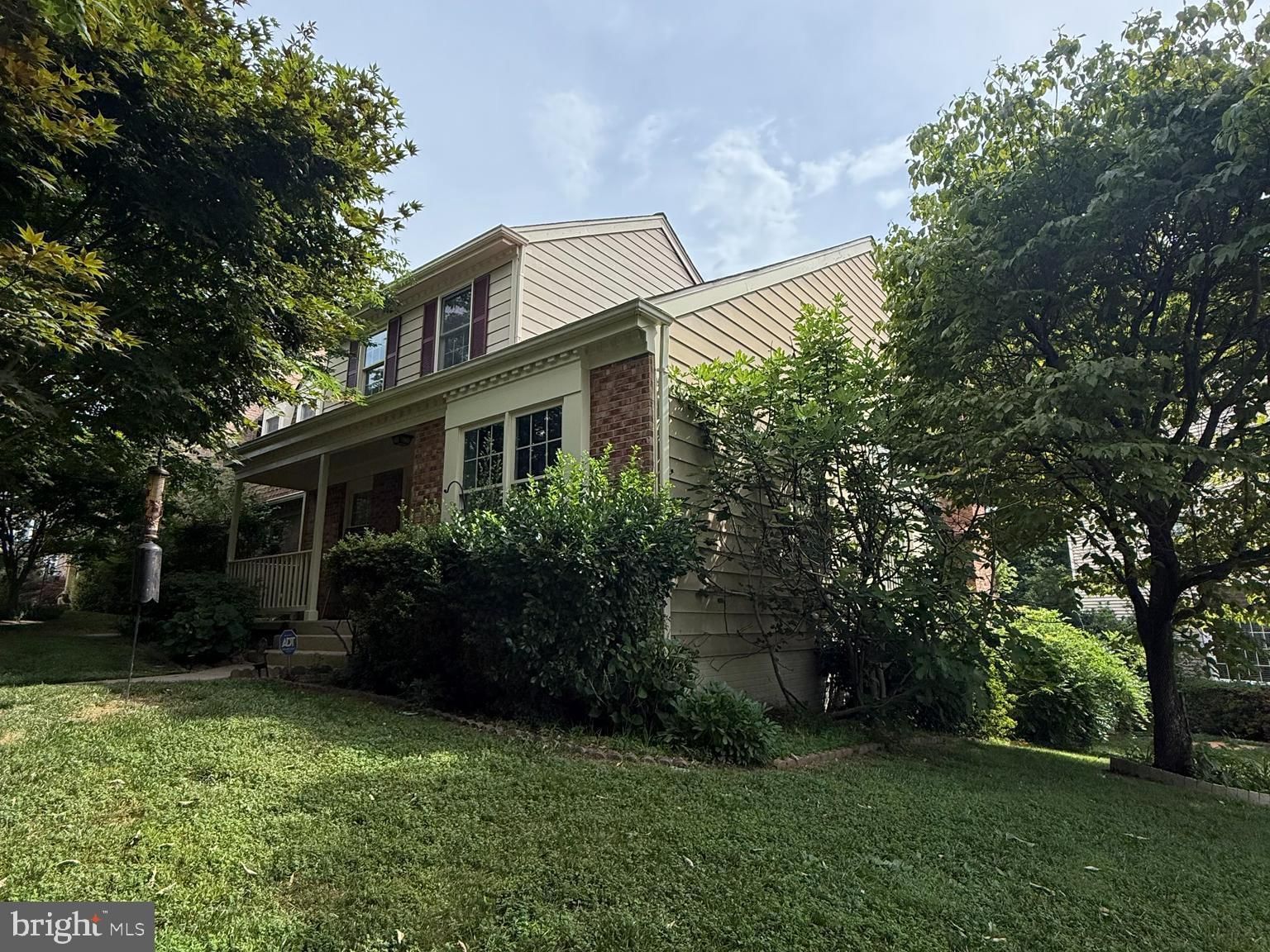9826 BURKE POND LN, BURKE 22015, VA