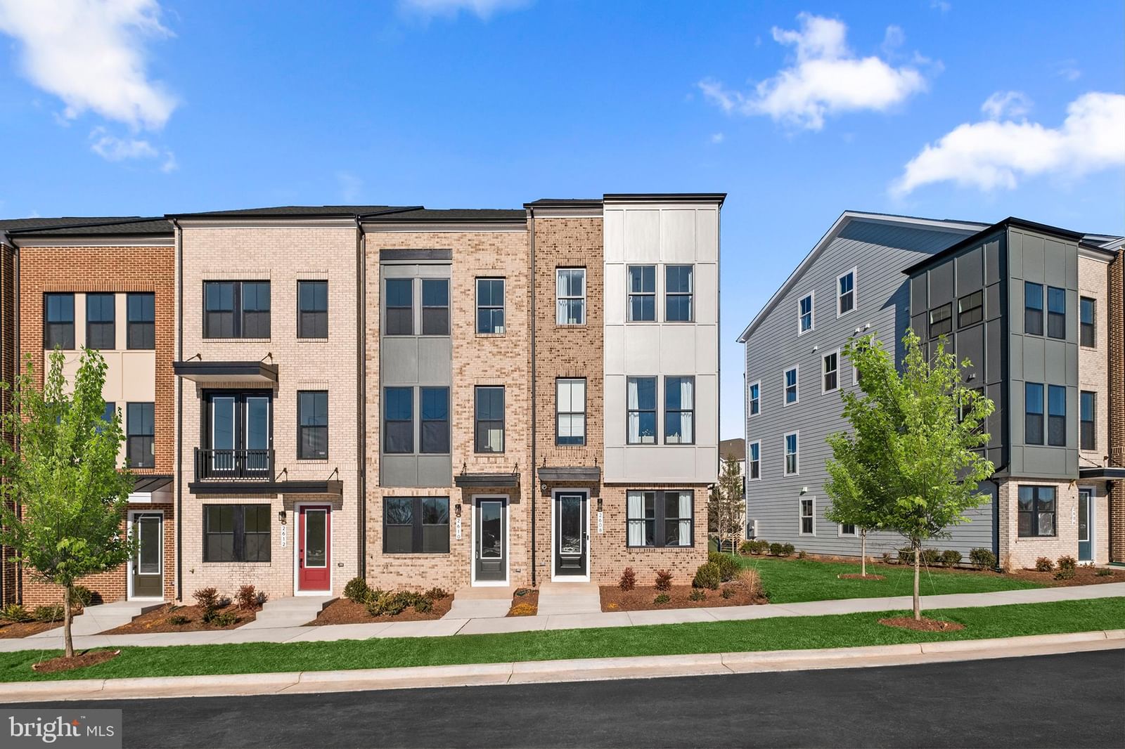 2608 RIVER BIRCH RD, HERNDON 20171, VA