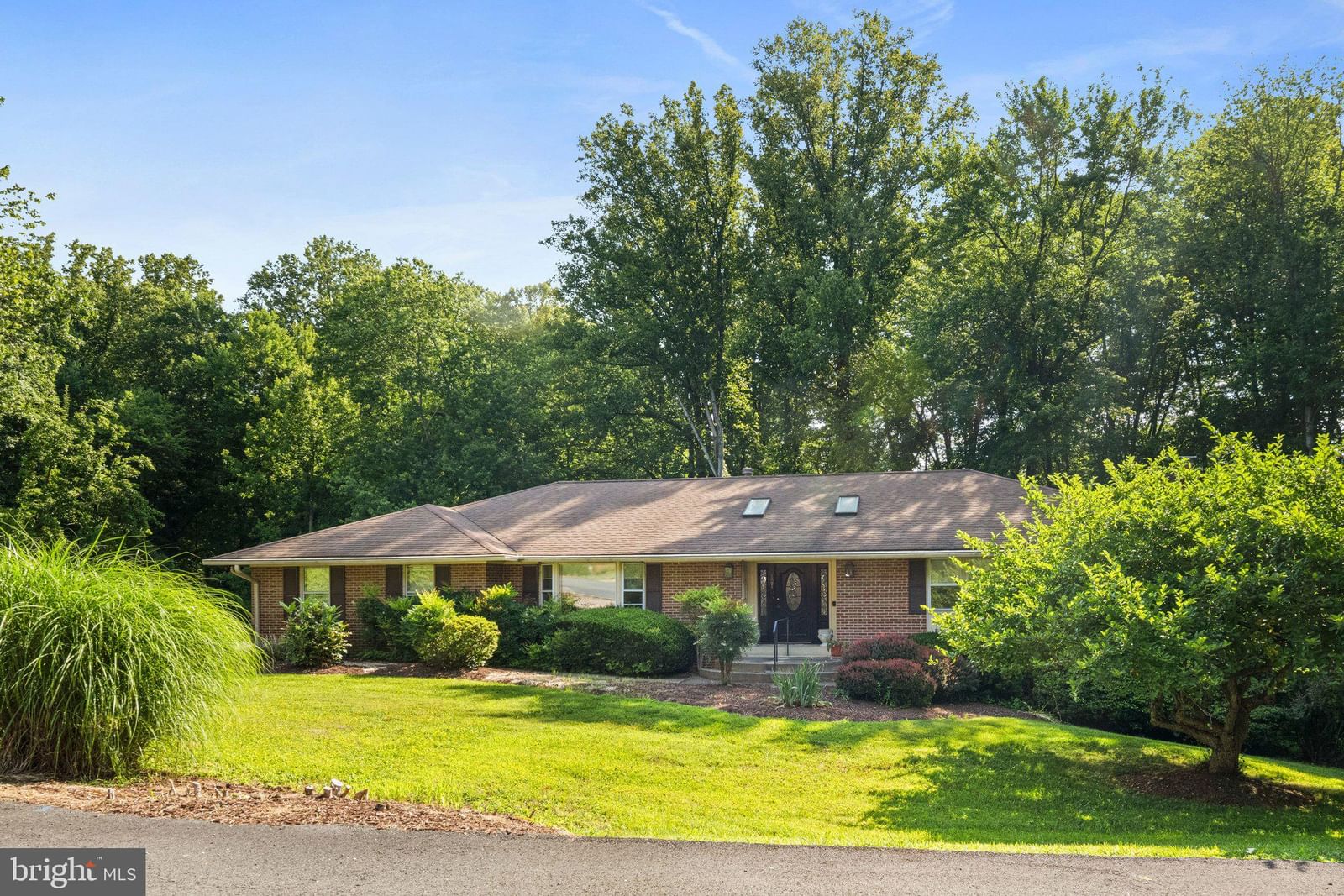 12104 VALE RD, OAKTON 22124, VA