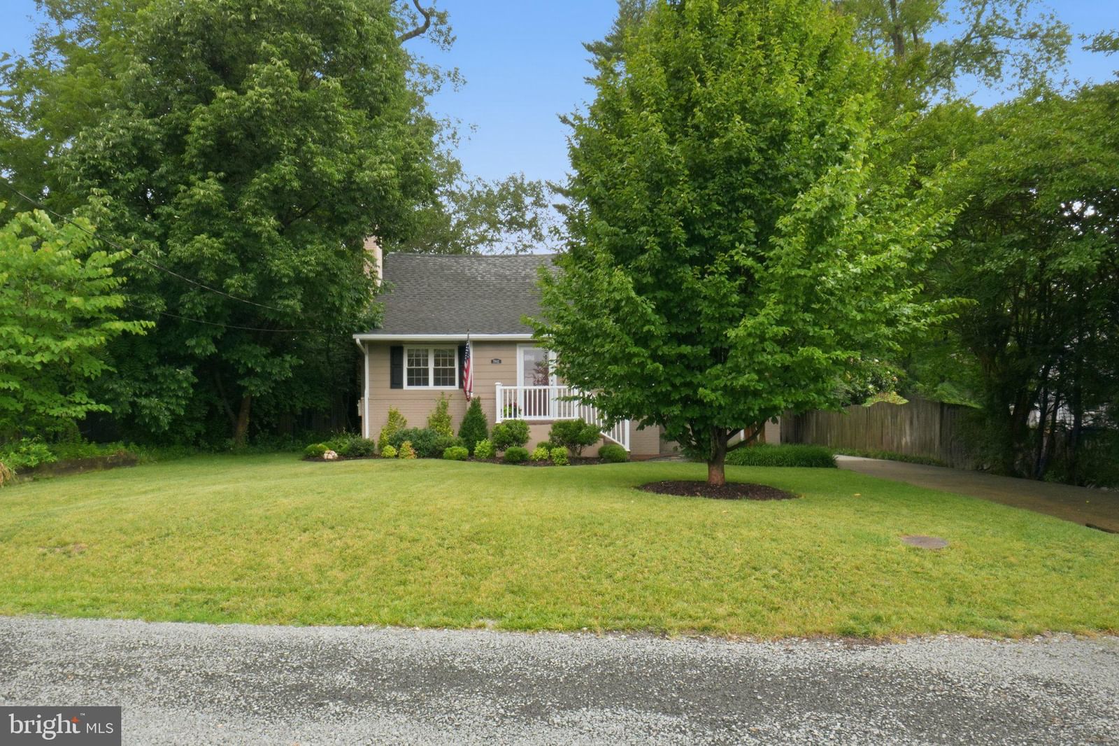 7002 LEE PARK CT, FALLS CHURCH 22042, VA