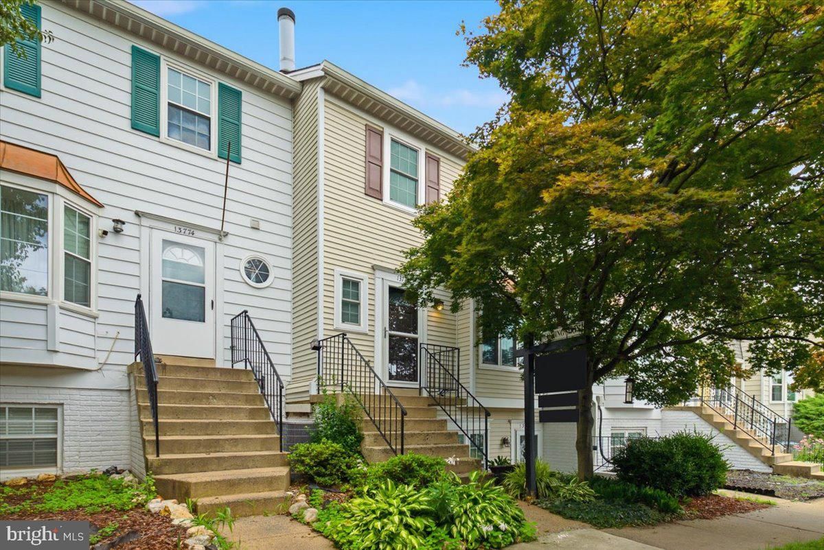 13772 FLOWING BROOK CT, CHANTILLY 20151, VA