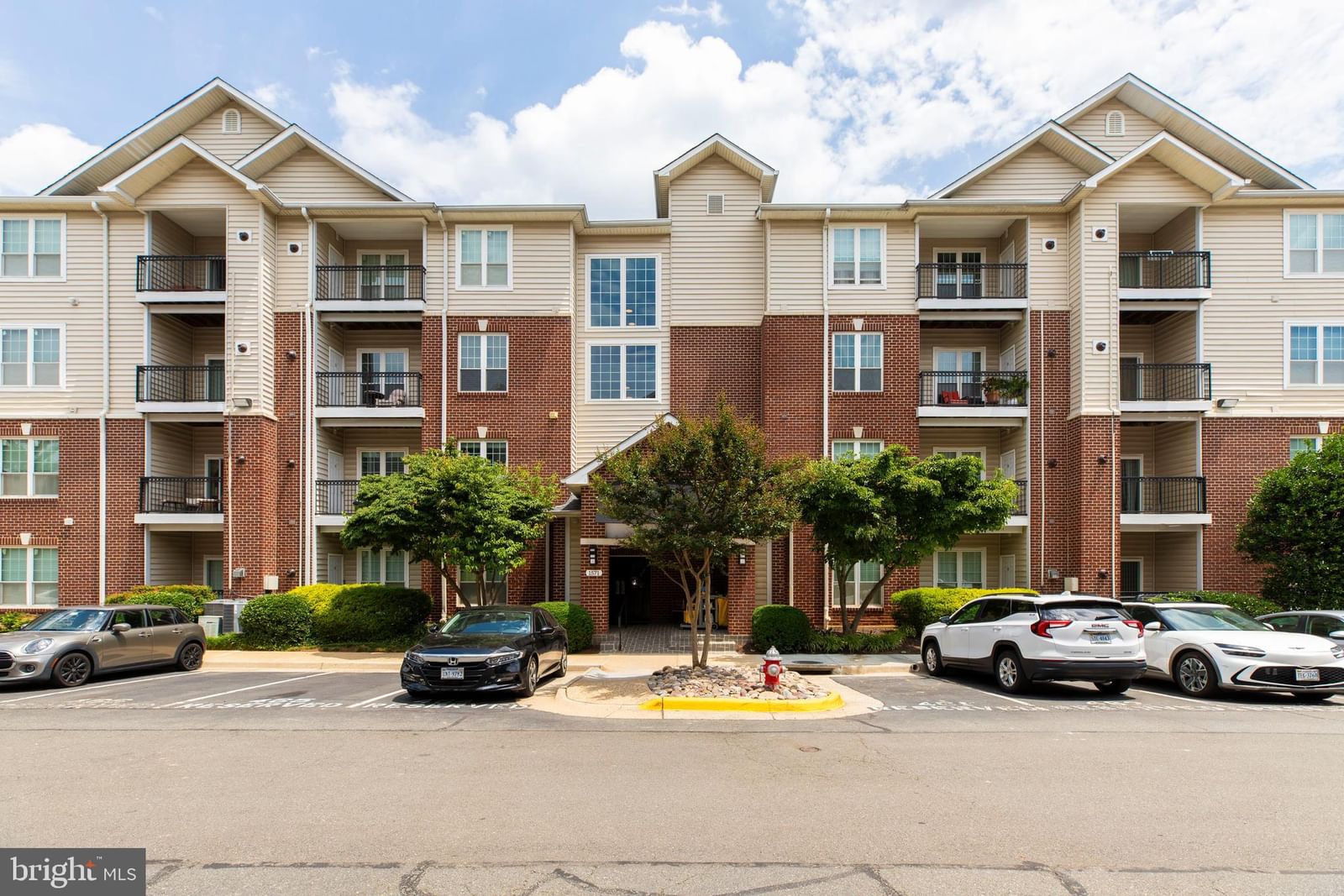 1571 SPRING GATE DRIVE 6106 in Mclean, VA