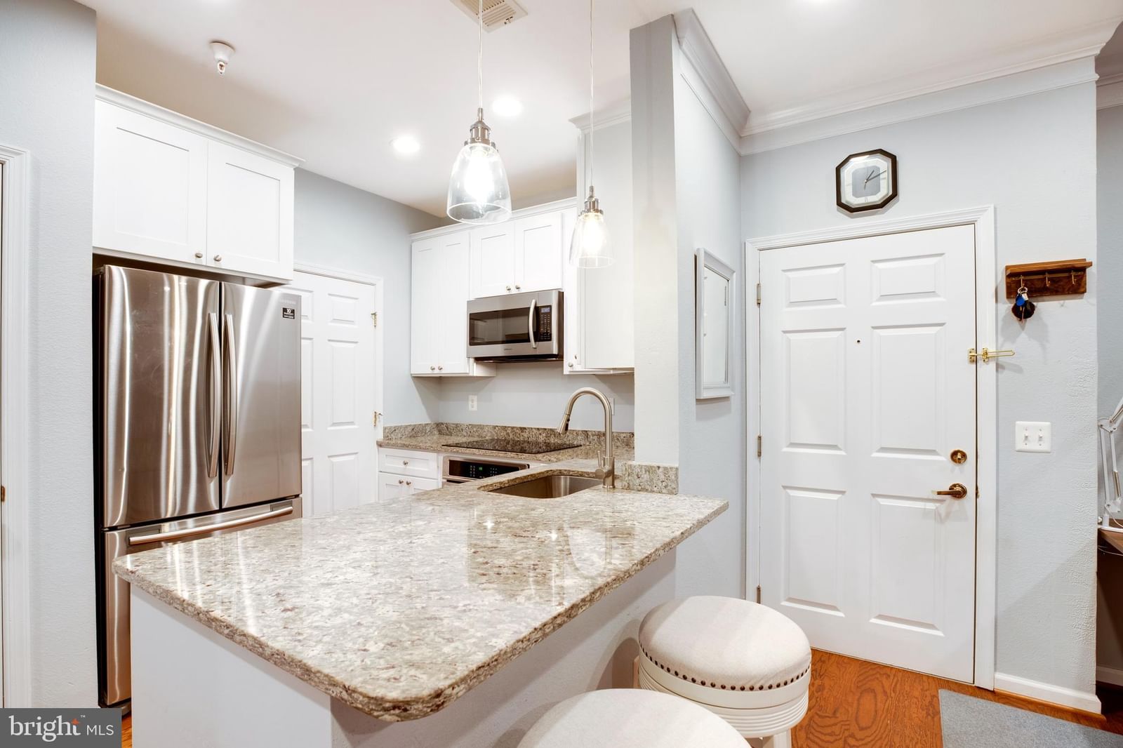 1571 SPRING GATE DRIVE #6106 photograph