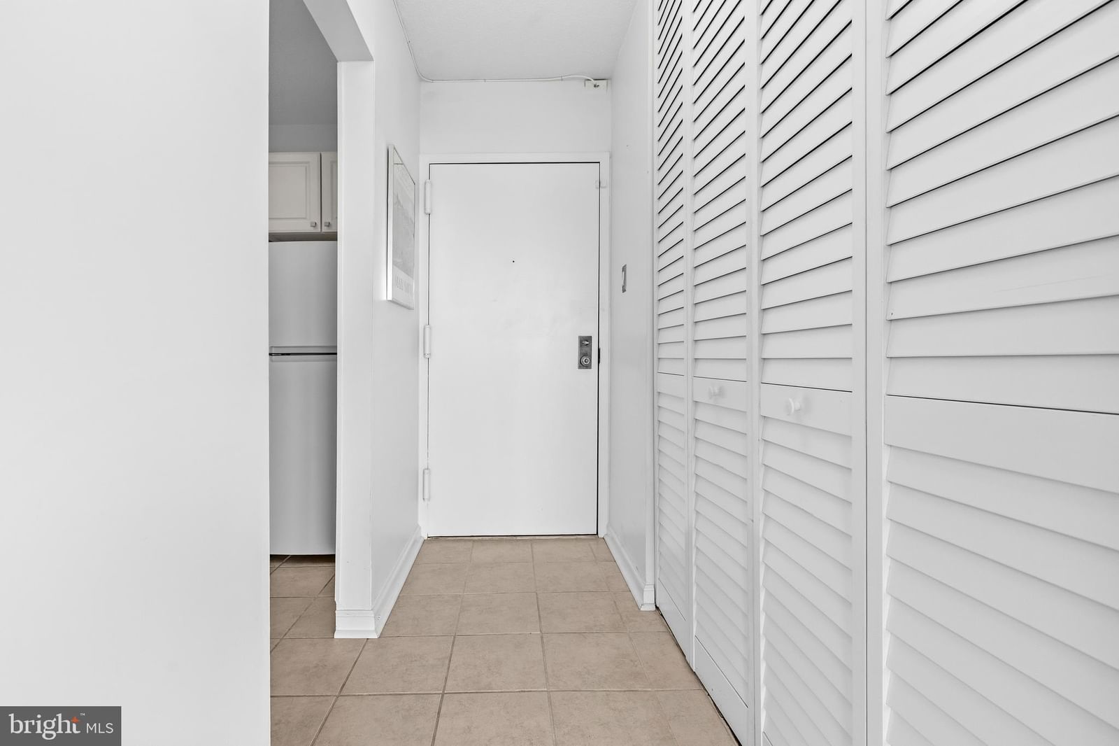 2059 HUNTINGTON AVENUE #801 photograph
