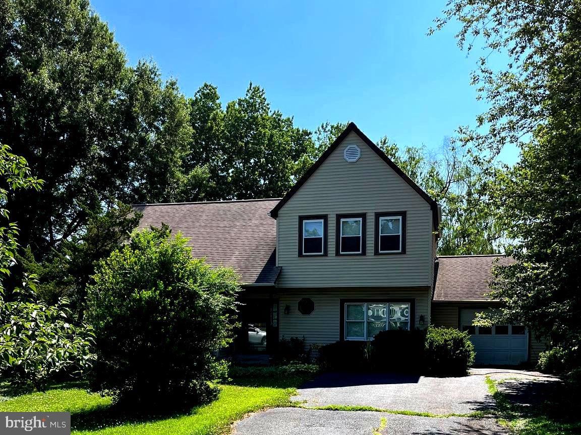 15113 PHILIP LEE RD, CHANTILLY 20151, VA