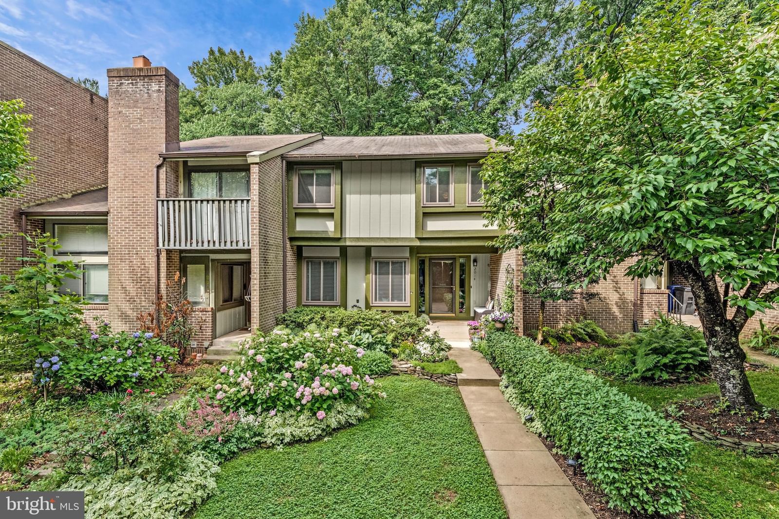 2014 WINGED FOOT CT, RESTON 20191, VA