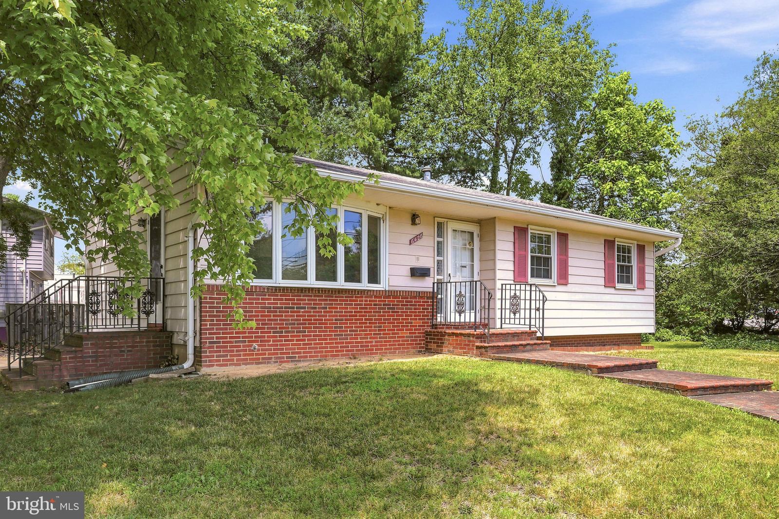 6426 DEEPFORD ST, SPRINGFIELD 22150, VA