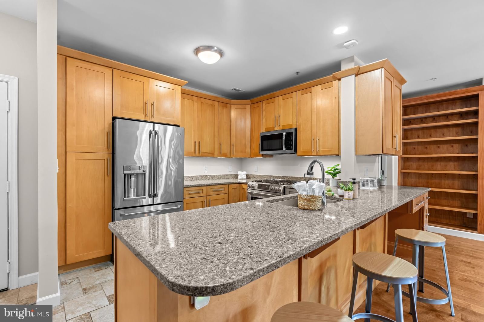 1701 LAKE SHORE CREST DRIVE #21 photograph