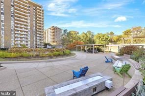 1800 OLD MEADOW ROAD #101 photograph