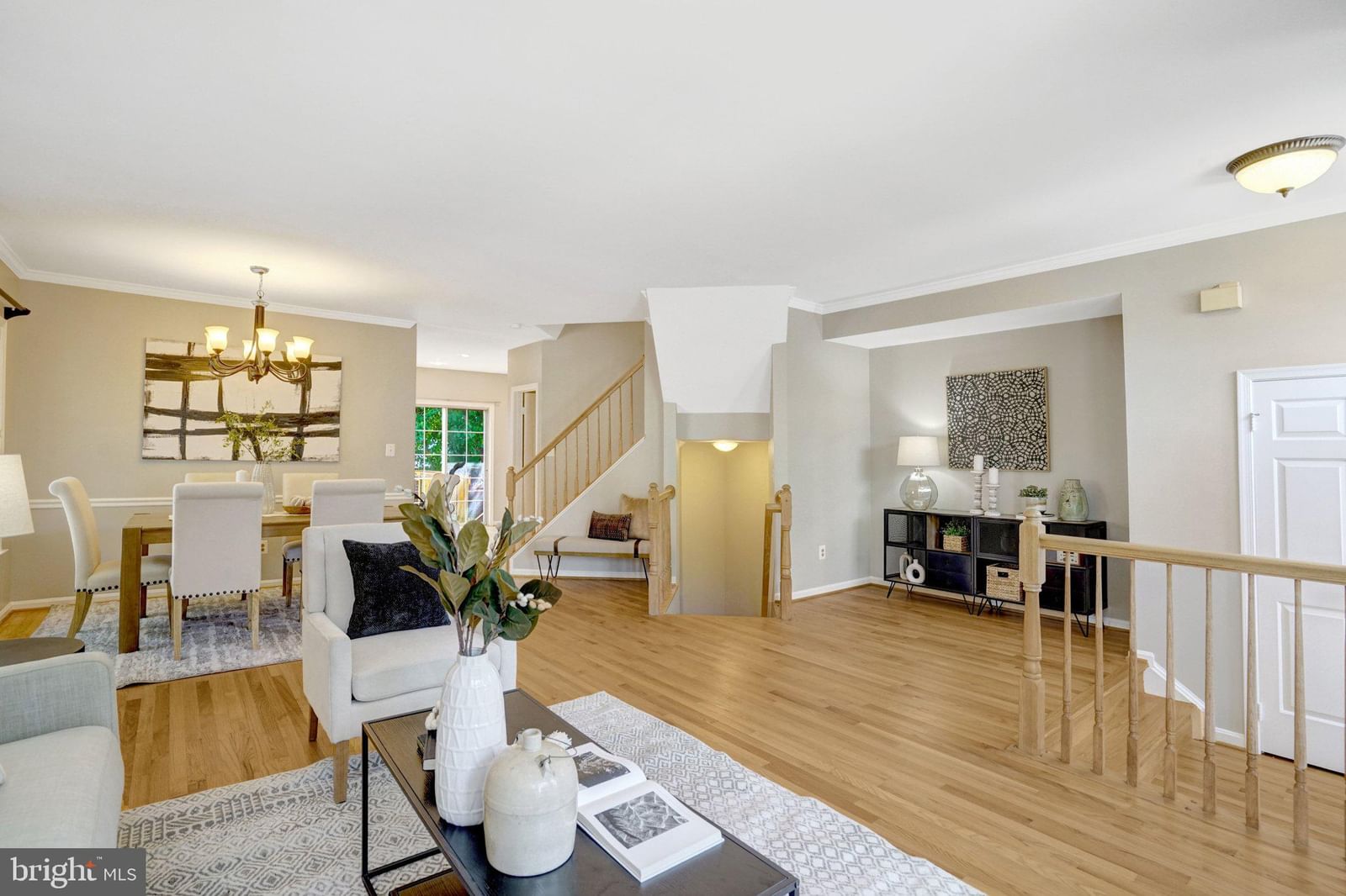 5807 CLAPHAM RD, ALEXANDRIA 22315, VA