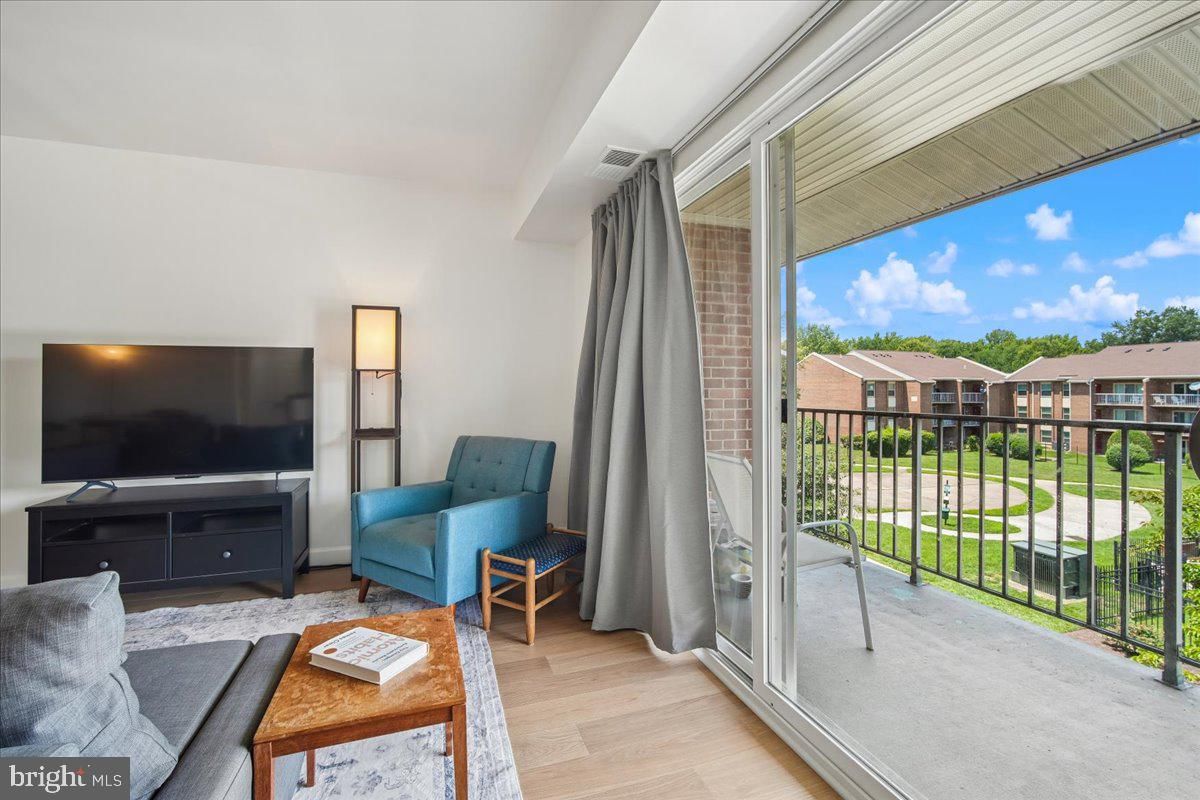 7990 AUDUBON AVENUE #201 photograph