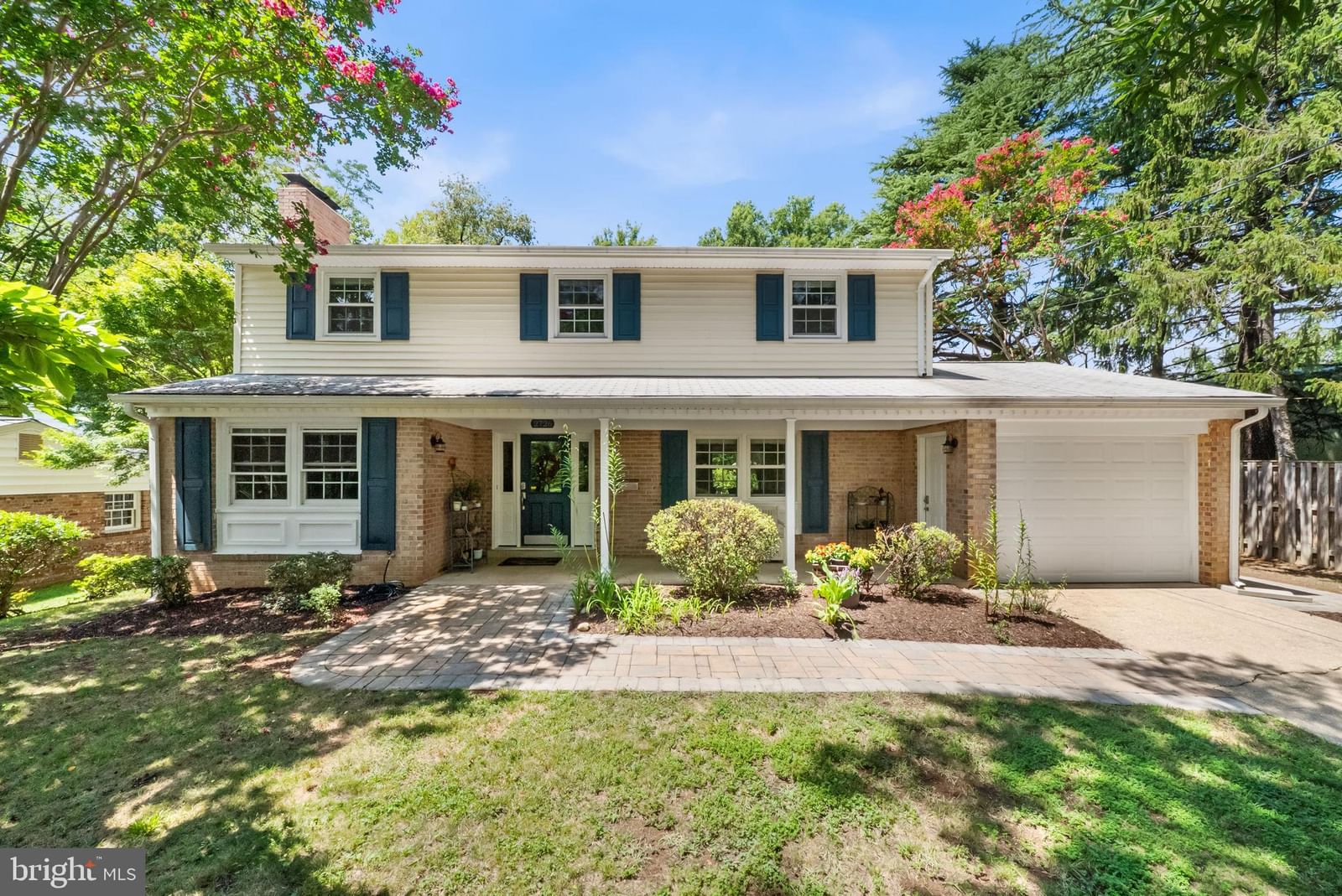 2726 WELCOME DR, FALLS CHURCH 22046, VA