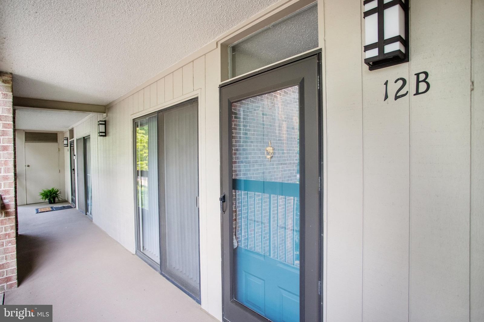 1526 MOORINGS DRIVE #12B photograph