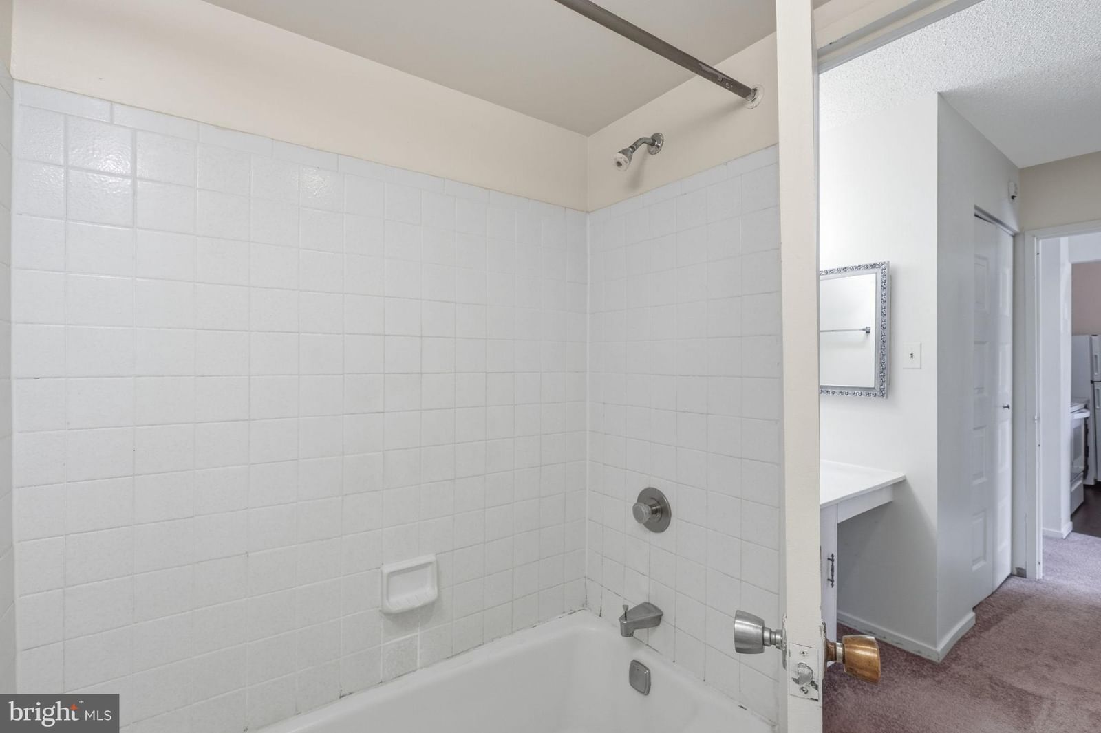 2311 PIMMIT DRIVE #511E photograph