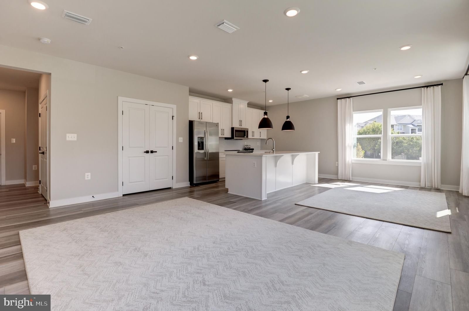 12875 MOSAIC PARK WAY #4-B photograph