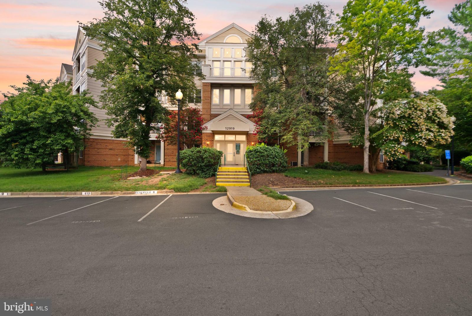 12919 ALTON SQ #417 photograph