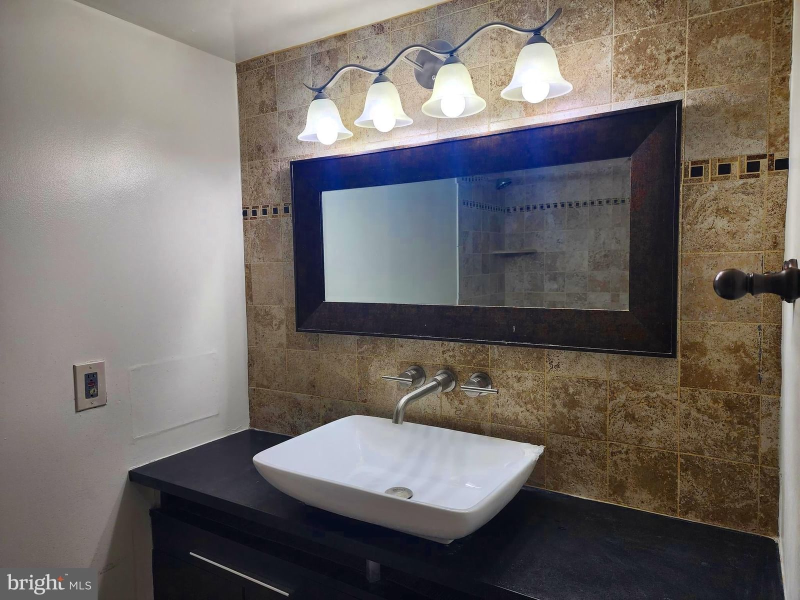 1808 OLD MEADOW ROAD #302 photograph