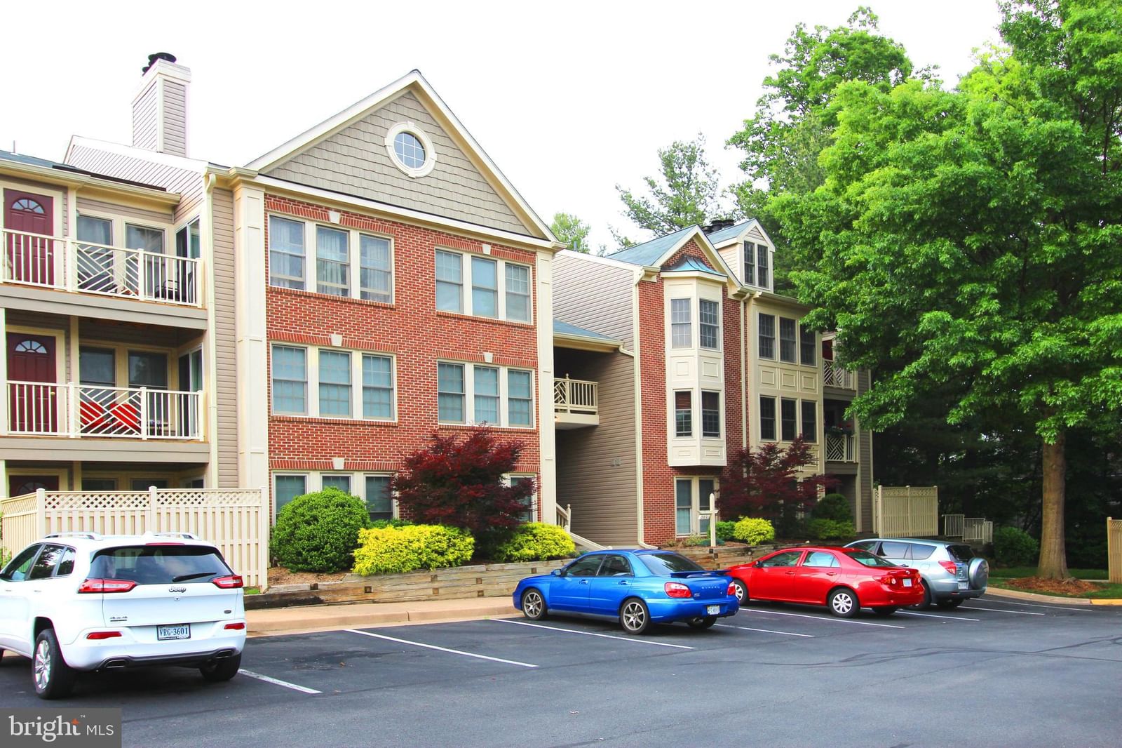 3801 RIDGE KNOLL COURT #210A photograph