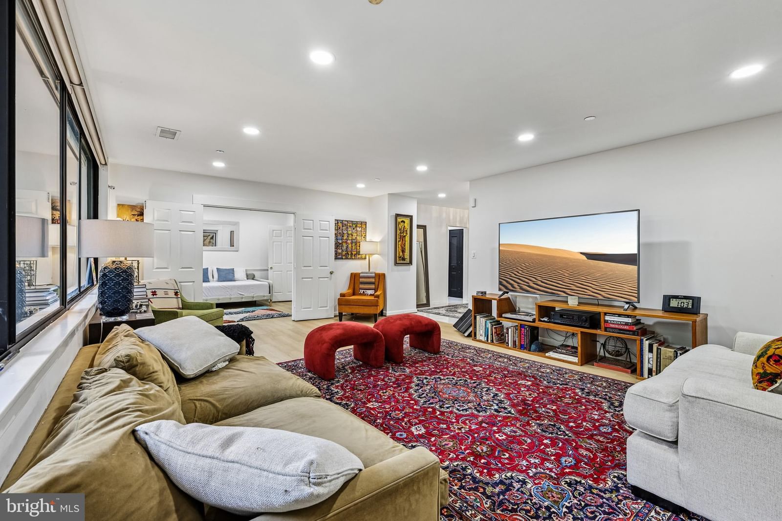 3709 S GEORGE MASON DRIVE #T14E photograph