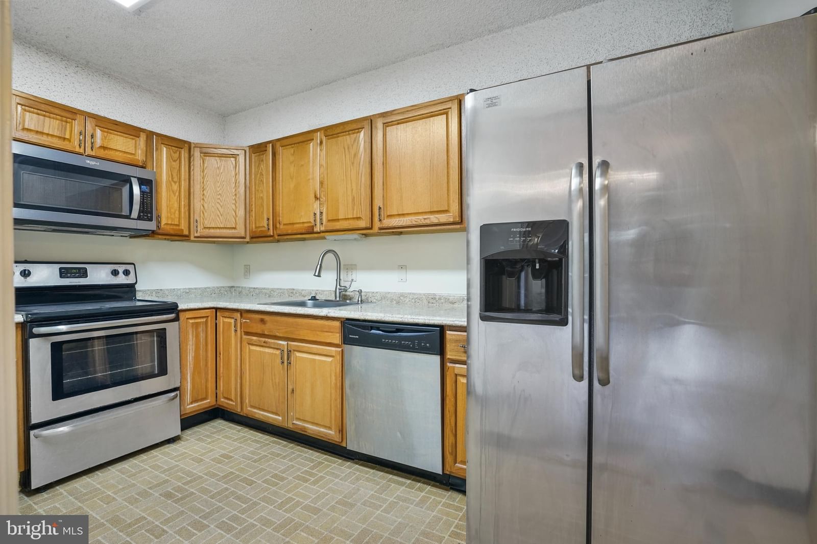 3800 POWELL LANE #619 photograph