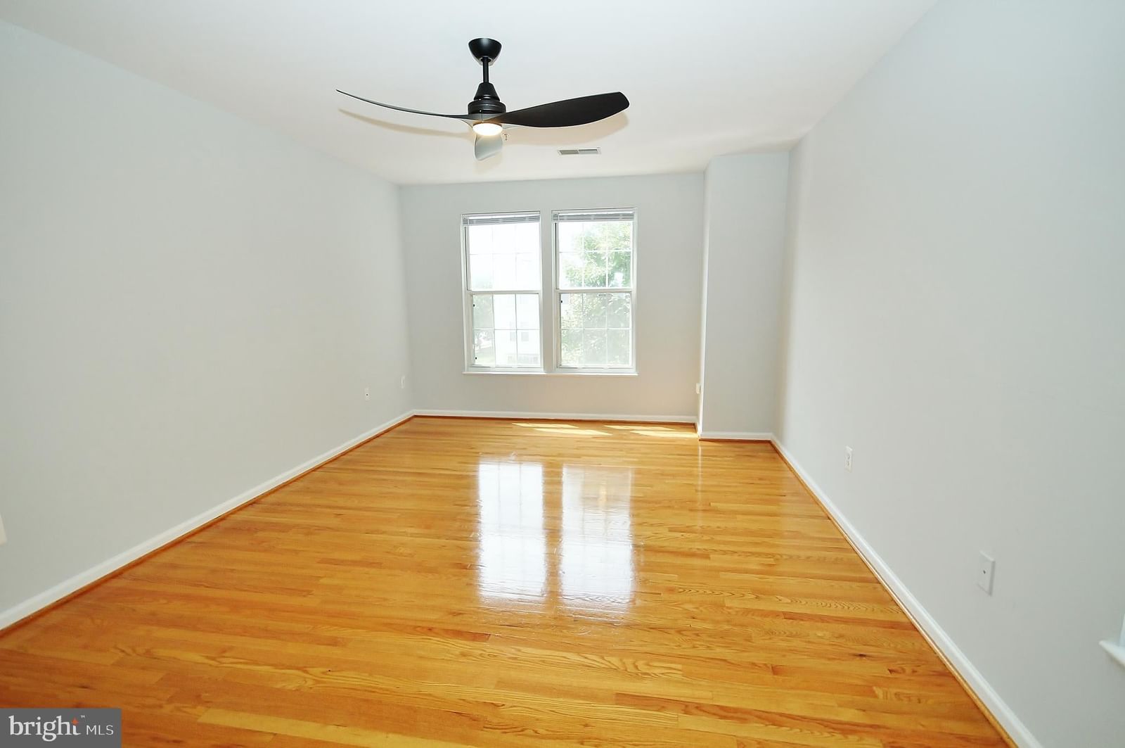 7522 SNOWPEA COURT #21 photograph