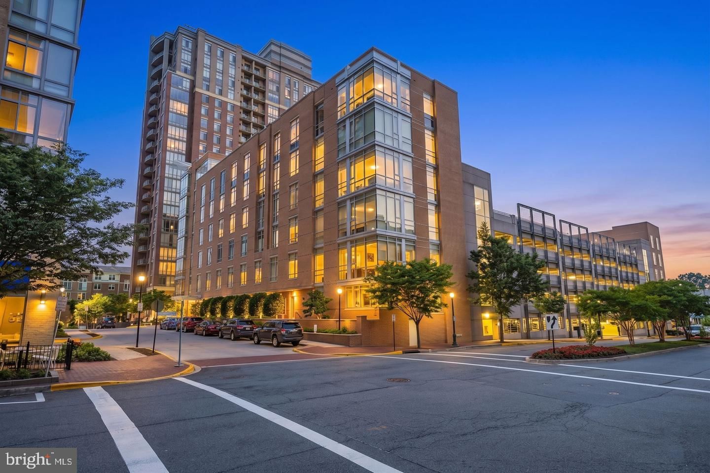 12025 NEW DOMINION PARKWAY #313 photograph