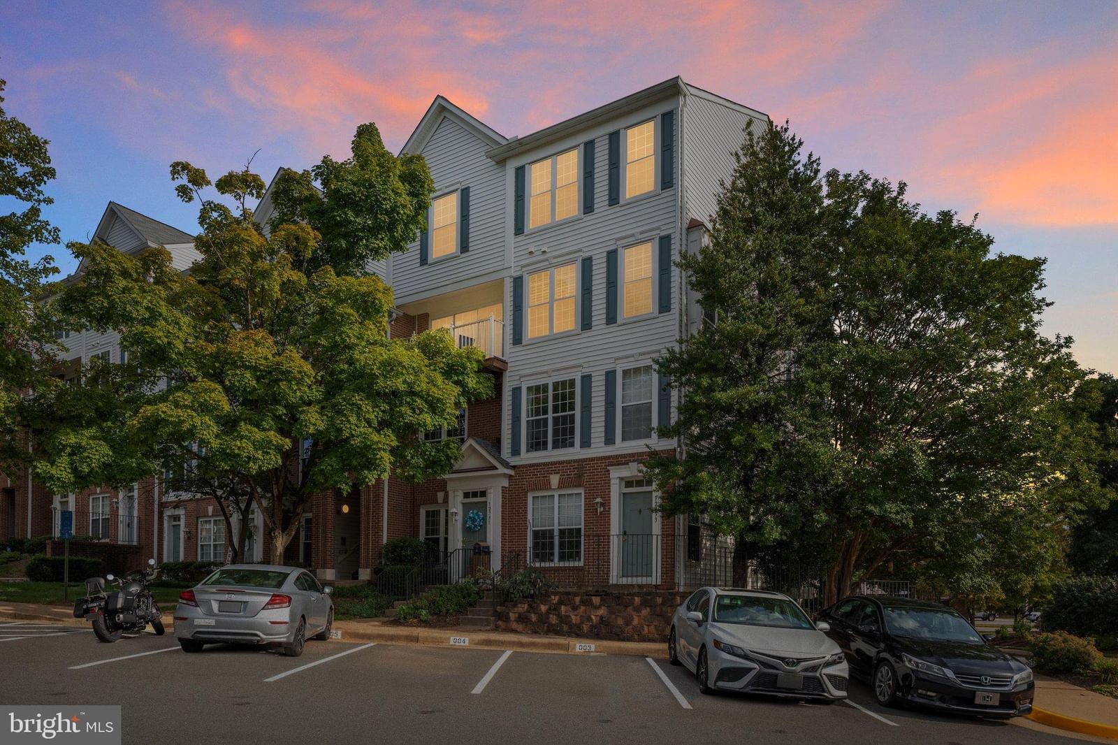12789 FAIR CREST COURT #301 photograph