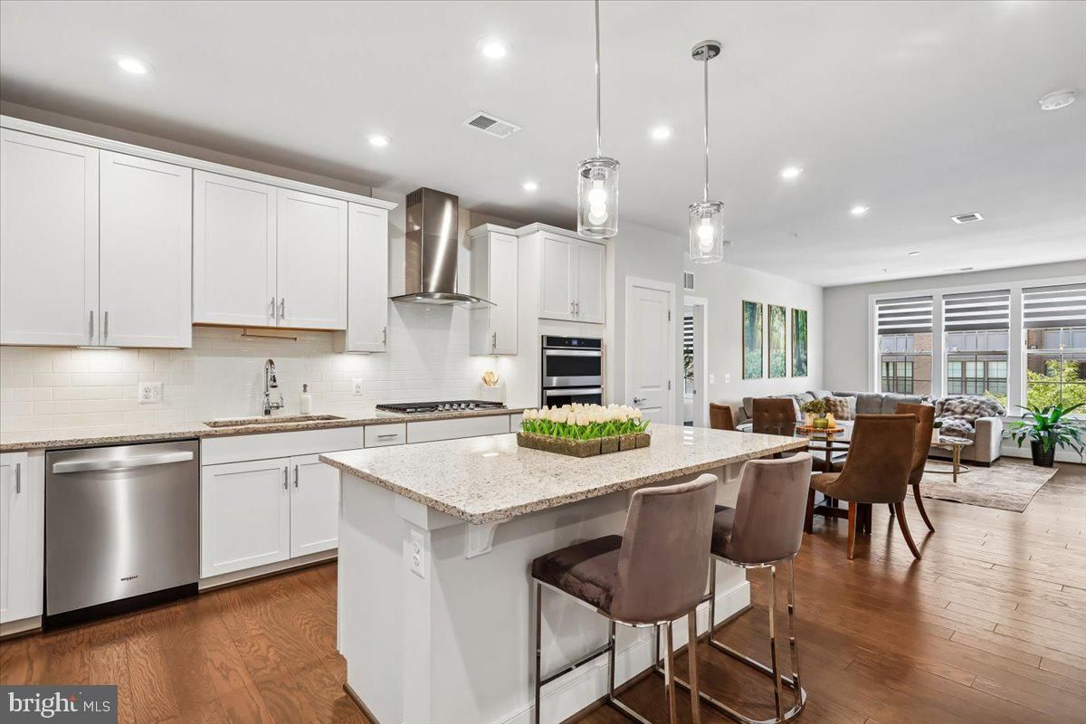 2319 FIELD POINT ROAD 203 in Oak Hill, VA