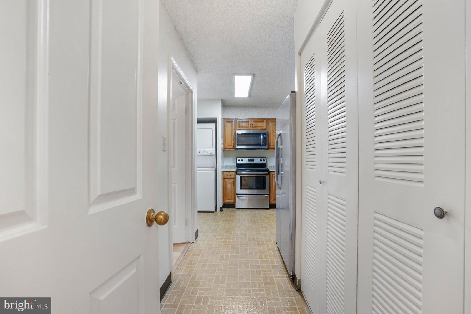 3800 POWELL LANE #619 photograph