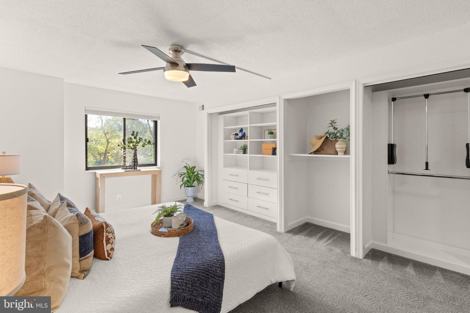 5901 MOUNT EAGLE DRIVE #405 photograph