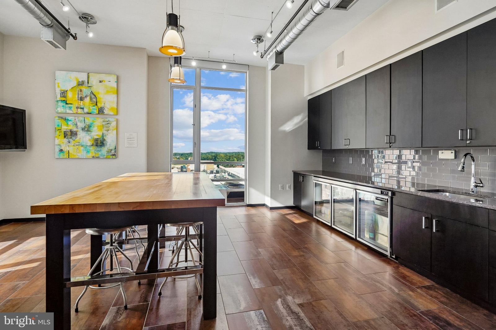 12025 NEW DOMINION PARKWAY #304 photograph