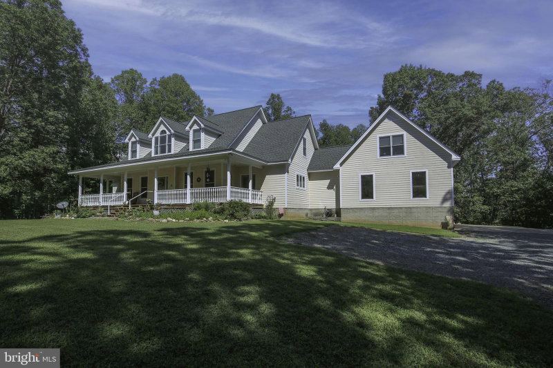 1561 HICKORY CREEK ROAD
