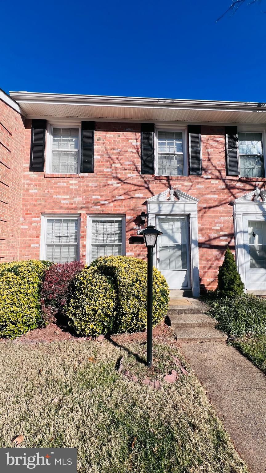308 E CORNELL DR, STERLING 20164, VA