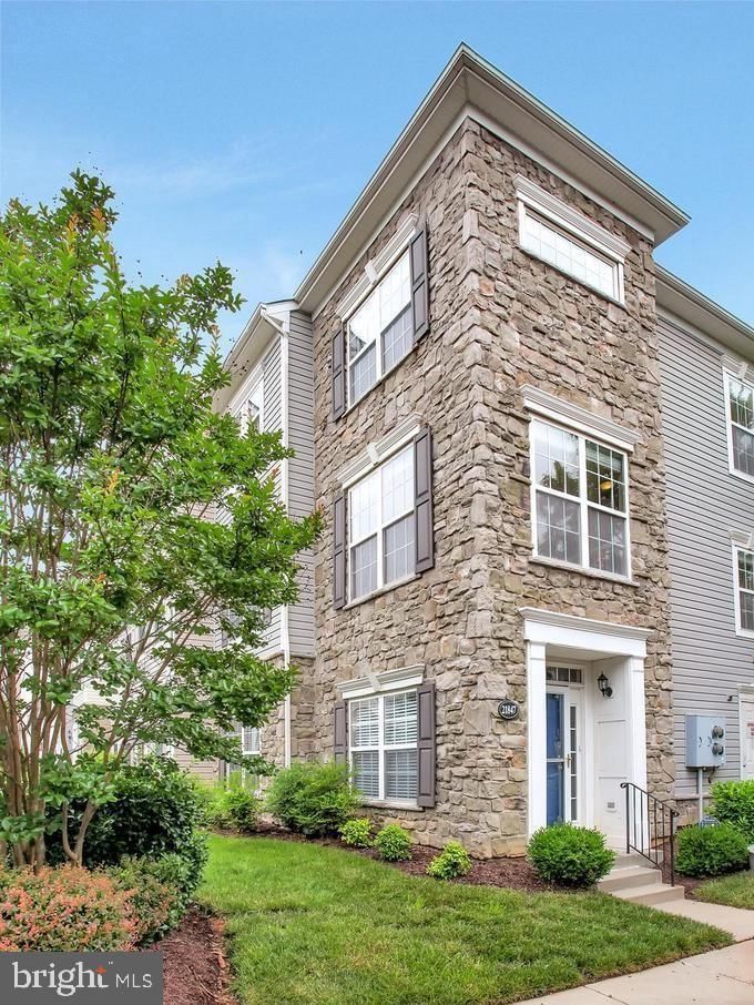 21847 KELSEY SQ, ASHBURN 20147, VA