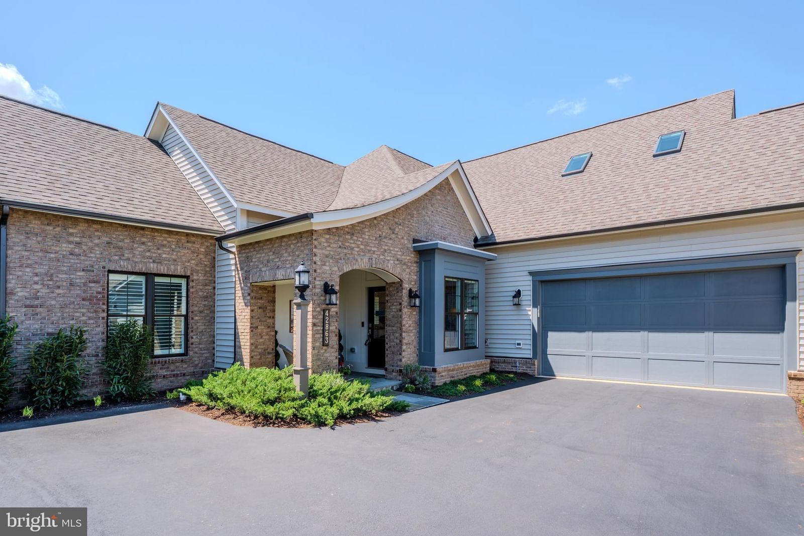 42863 BEAVER CROSSING SQ, ASHBURN 20148, VA