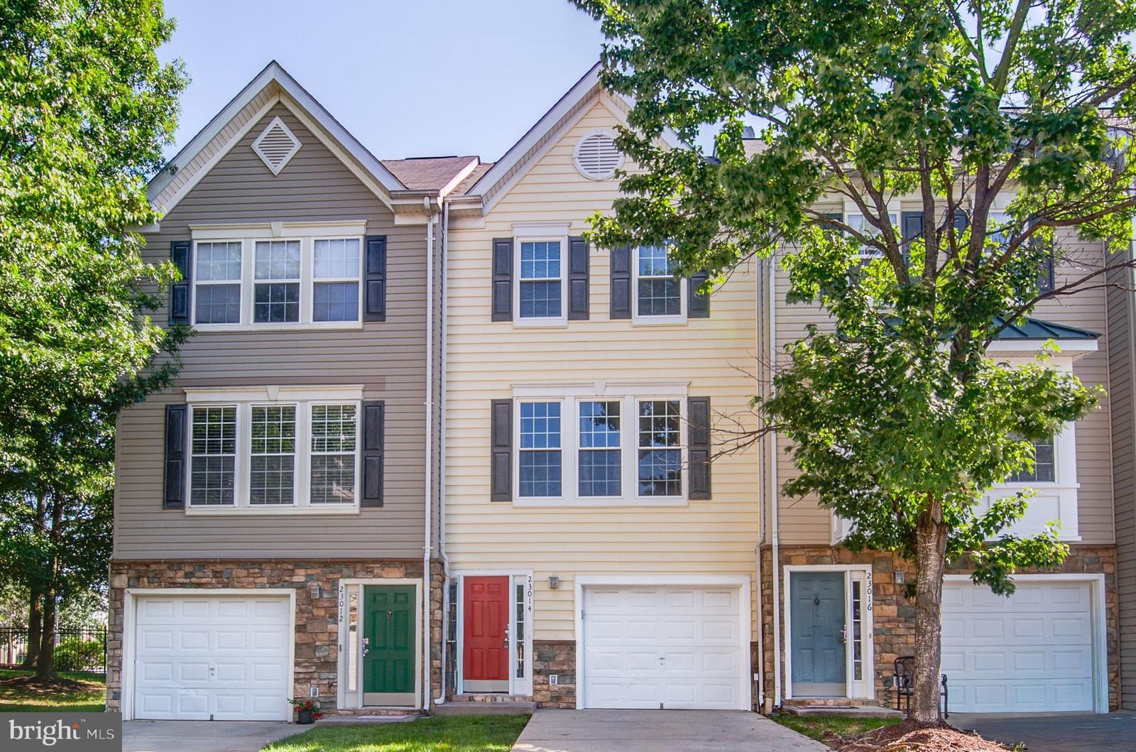 23014 FONTWELL SQ, STERLING 20166, VA